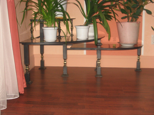 Кованая угловая полка