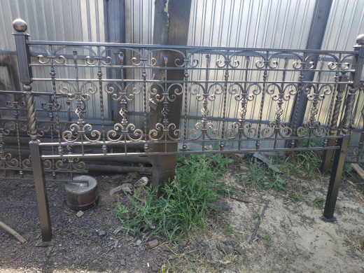 Оградка на могилу 13