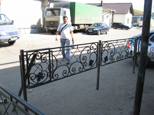 Оградка на могилу 12