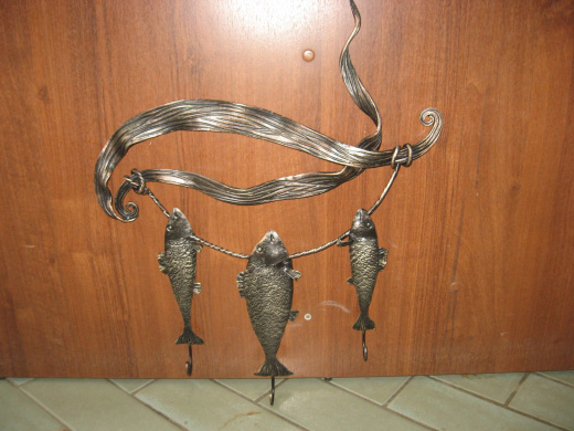 Вешалка настенная декоративная