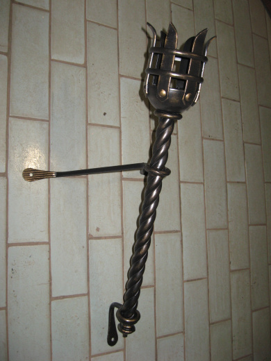 Настенный светильник 27