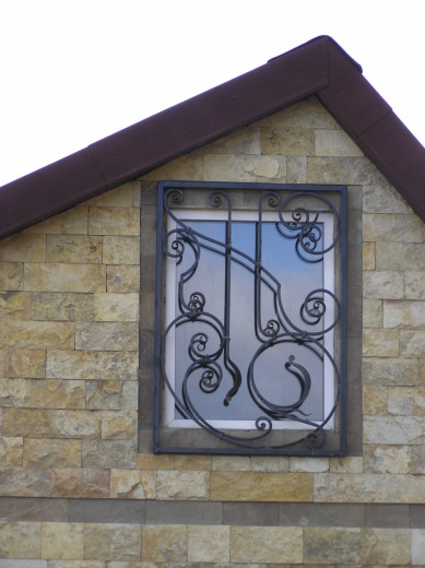 Решетка на окно 23