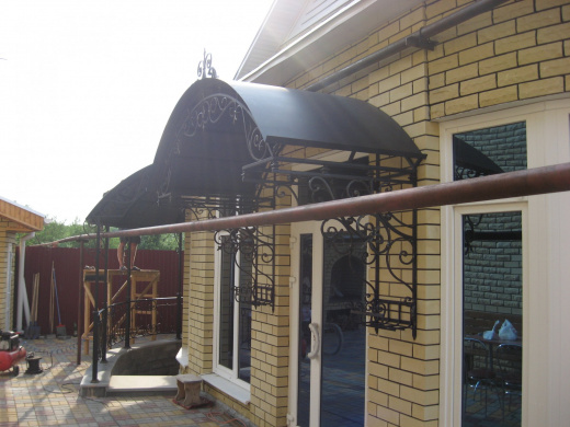 Кованый козырек 25