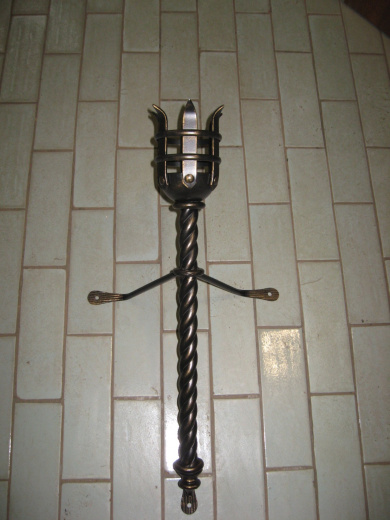 Настенный светильник 27