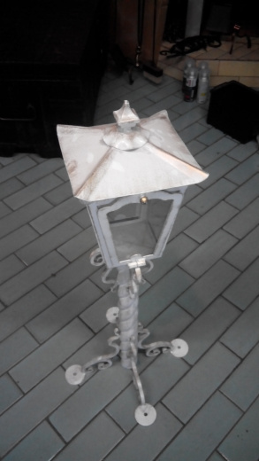 Садовый светильник