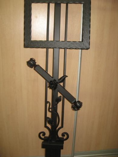 Крест на могилу 7