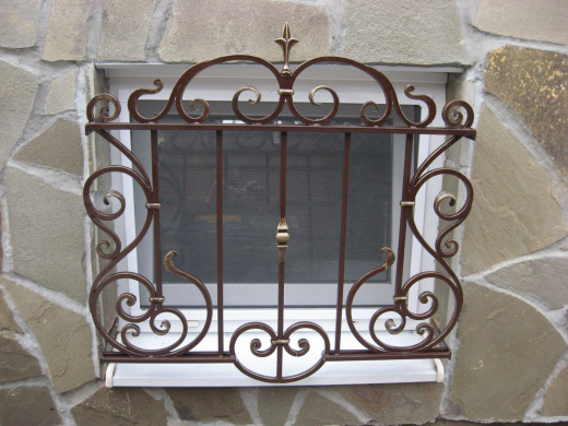 Решетка на окно 40