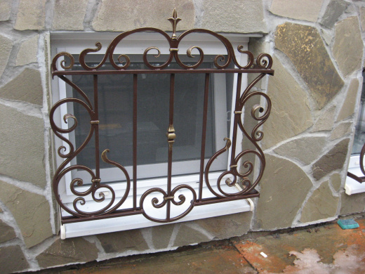 Решетка на окно 40