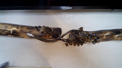 Кованая рамка для телевизора