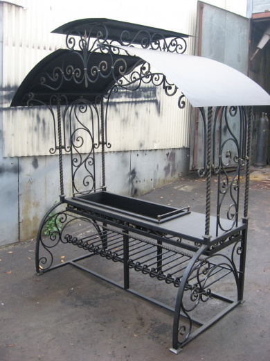 Мангал с навесом от дождя 4