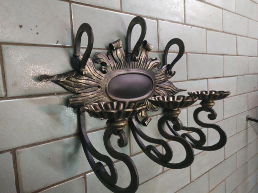 Большая кованая люстра