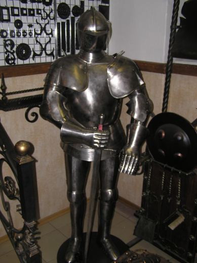 Декоративные доспехи 3