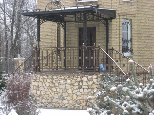 Ограждение крыльца 30